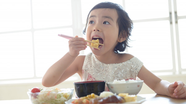 子ども食堂が注目を集めている01